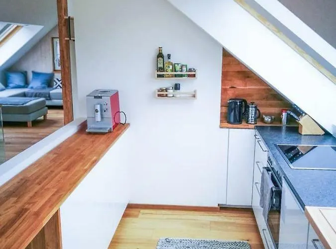 דירה Ferienwohnung אברזי