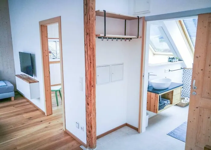 Ferienwohnung אברזי